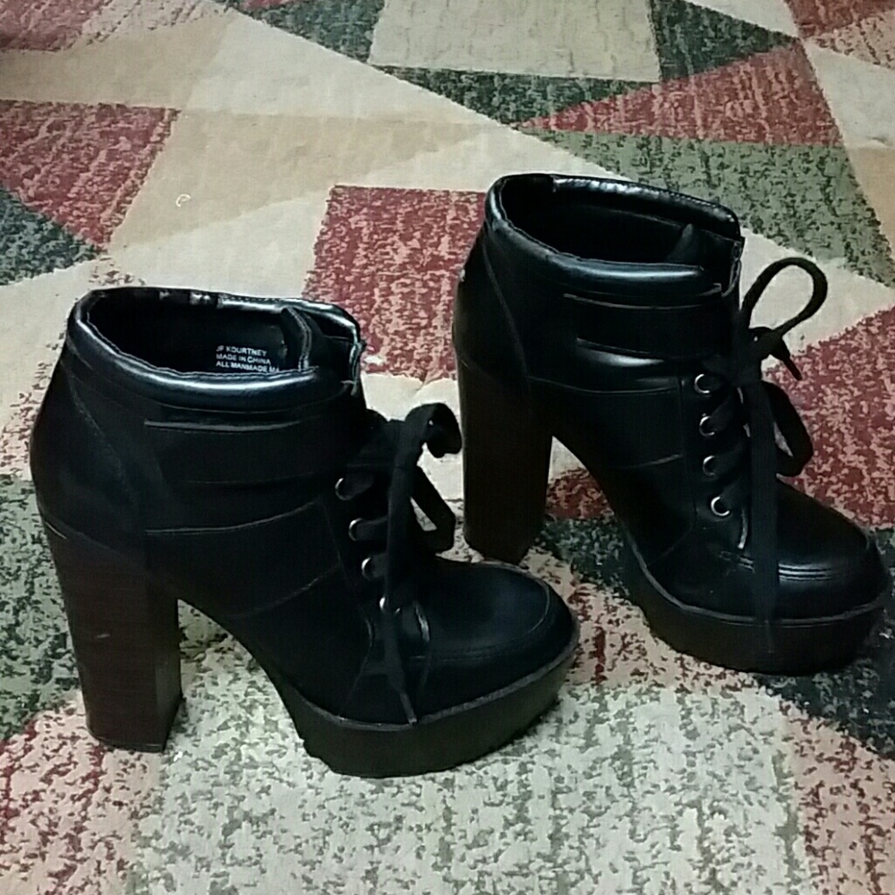 Justfab Jf Kourtney bootie  (5" heels)